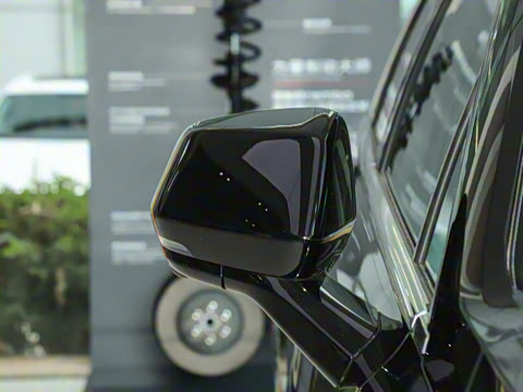 2026�� 2.0T �󶼻���