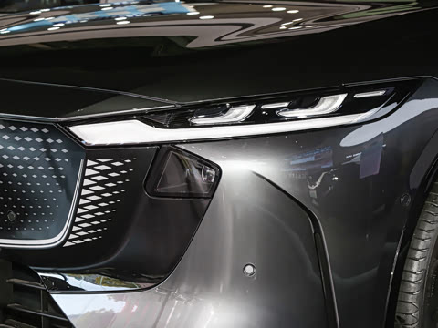 2026�� ����600 Max