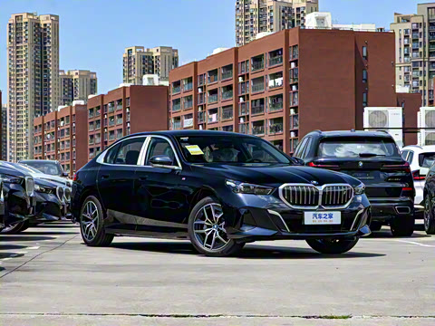 2026�� eDrive 35L M�˶���װ