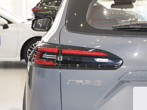 2026�� 2.0L CVT����PLUS��