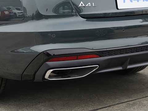 2026�� 200���������� 40 TFSI ����������