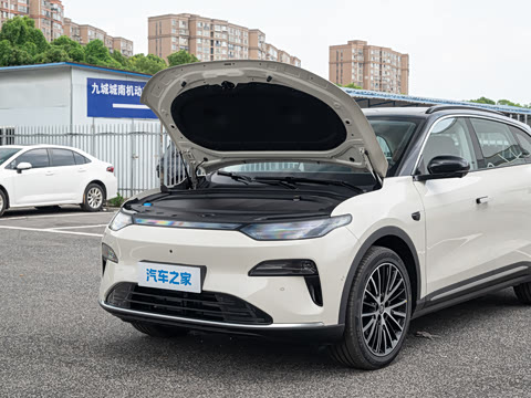 2027�� ���� 640������