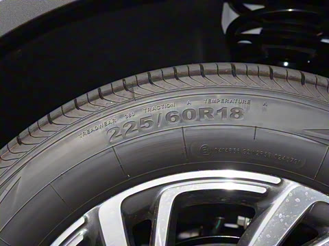 2025�� 2.0T ����������