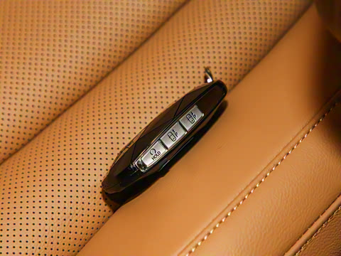 2026�� 2.5T ����������