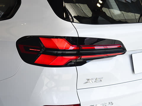 2026�� �Ŀ� xDrive 30Li ������M�˶���ҹ��װ