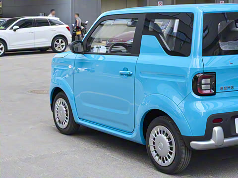 2025�� ������