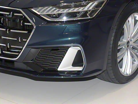 2025�� 45 TFSI quattro ������