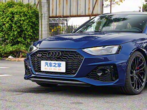 2024��  RS4 Avant ȼ���