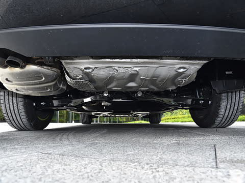 2026�� L 300TSI DSG ������