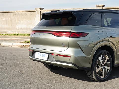 2025�� DM 215KM�����״��콢��