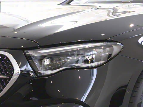 2026�� E 300 ʱ�����˶���