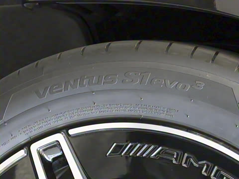 2026�� E 300 ʱ�����˶���