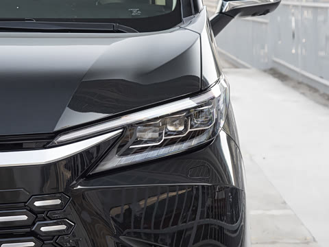 2025�� 500h ����������