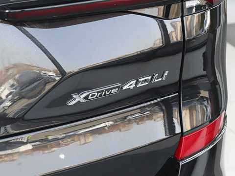 2026�� �Ŀ� xDrive 40Li M�˶���ҹ��װ