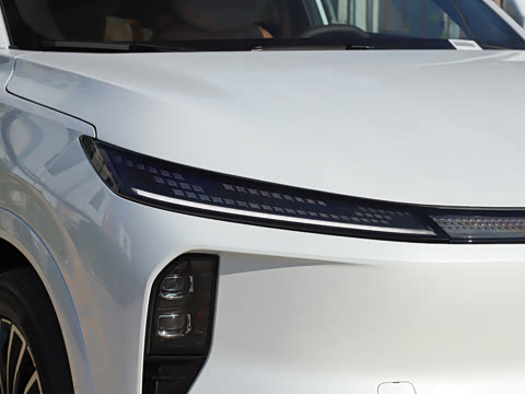 2025�� 185KM�����