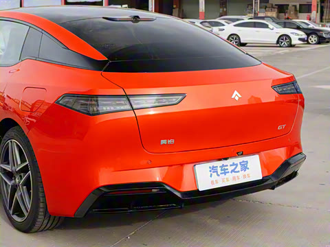 2025�� 630 Lite��