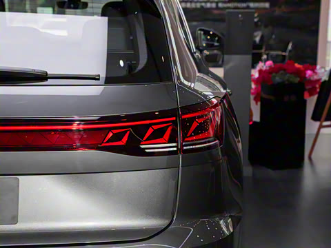 2025�� �Ŀ� 2.0TSI ��Ӱ��