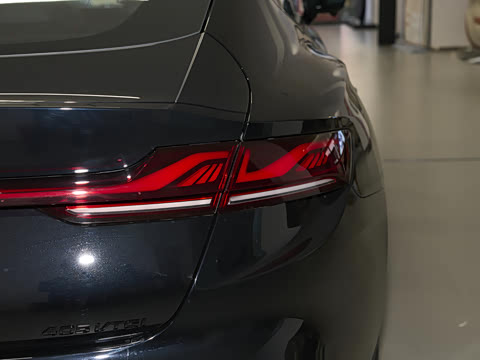 2026�� 2.0T Trophy+ �����˶���