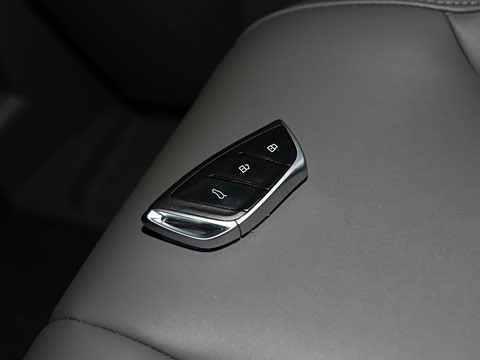 2025�� 2.0T �Զ������� 7��