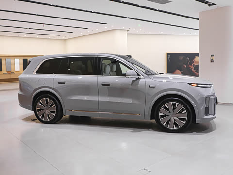 2026�� Ultra