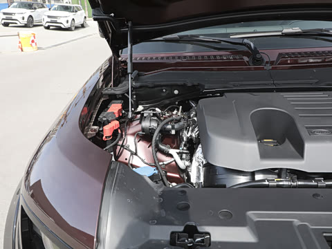 2026�� 110 3.0T P400 �����ر��