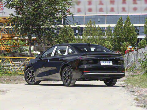 2025�� EM-i 70km ������