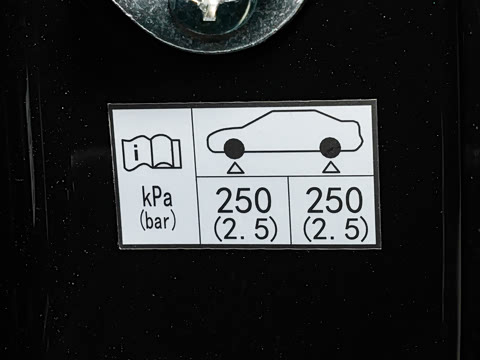 2027�� 2.0L ������ 7��