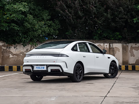 2026�� 535 MAX+�����