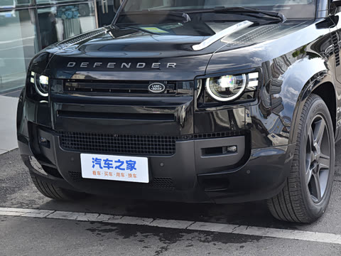 2026�� 110 3.0T P400 X-Dynamic SE