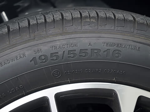 2027�� ���� 1.5L �ֶ�������
