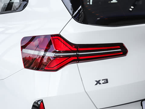 2026�� M50 xDrive