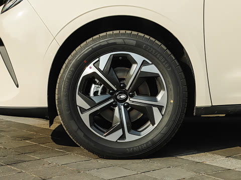 2026�� 1.5T ������