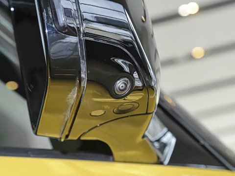 2026�� 90 2.0T P300 S