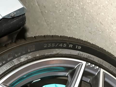 2025�� �Ŀ� 710 Max��