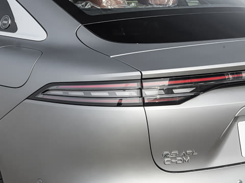 2025�� 260���������