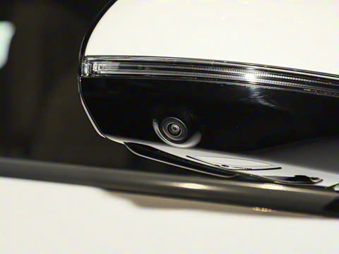 2024�� E 350 e L ���ʽ��϶����˶��γ�