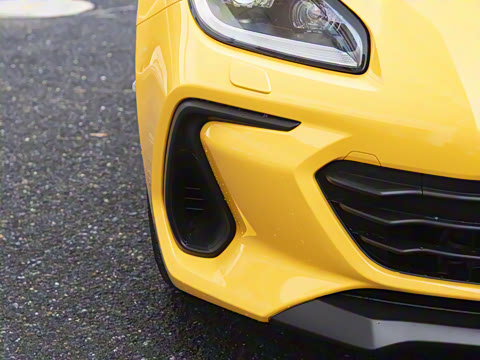 2026�� 2.4L �Զ���â������