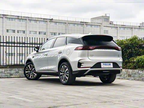 2025�� �Ǽݰ� DM-i 175KM ������