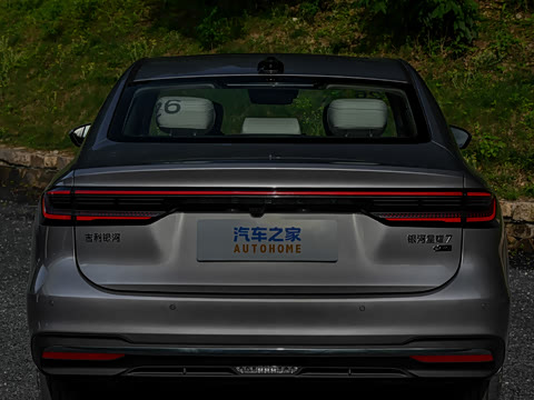 2026�� 220km ������ҫ��