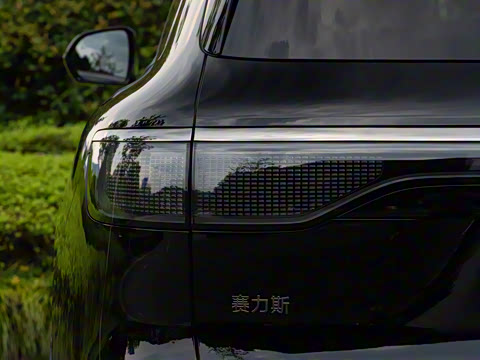 2025�� ���� Ultra ����������