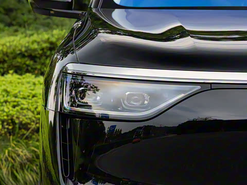 2025�� ���� Ultra ����������