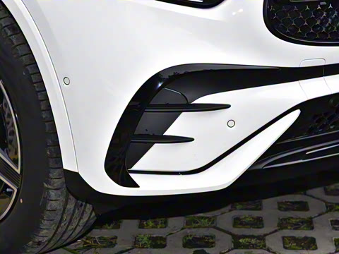 2026�� GLC 260 4MATIC ����SUV