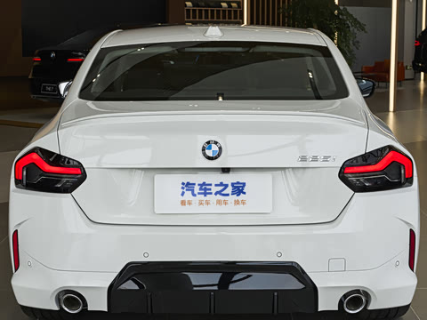 2026�� 225i M�˶���ҹ��װ