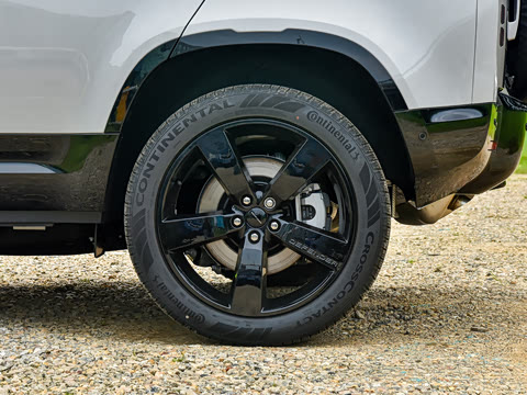 2026�� 110 3.0T X-Dynamic HSE
