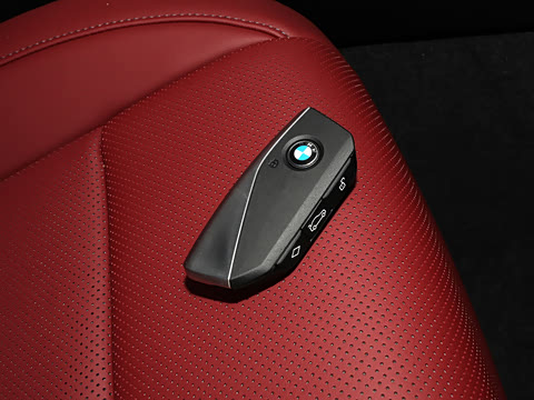 2026�� �Ŀ� 525Li ������װ