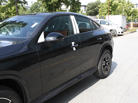 2026�� GLC 260 4MATIC ����SUV