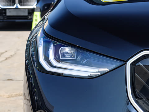 2026�� xDrive25L M�˶���ҹ��װ