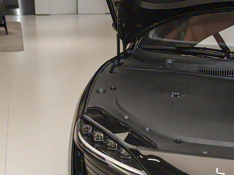 2025�� 785km Ultra