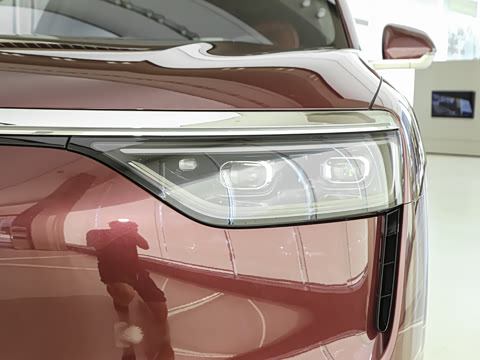 2025�� ���� Ultra ����������