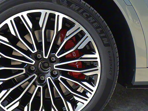 2025�� FREE+ ����Ǭ����